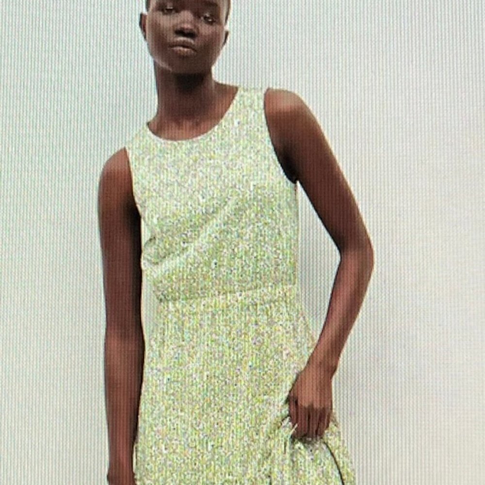 Mango Printed cut-out detail dress in Pastel Green Size 10